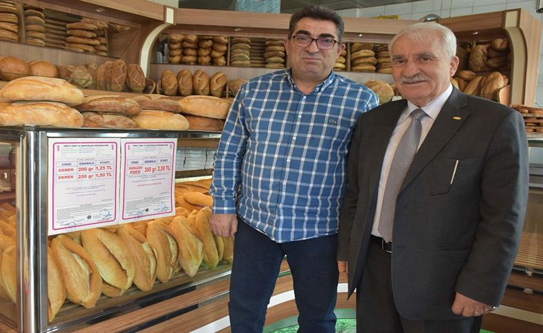 İzmir'de ekmek askıya çıktı