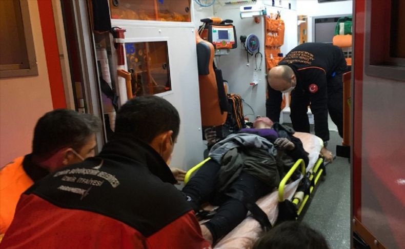 İzmir'de evde çıkan yangında anne ve bebeği yaralandı
