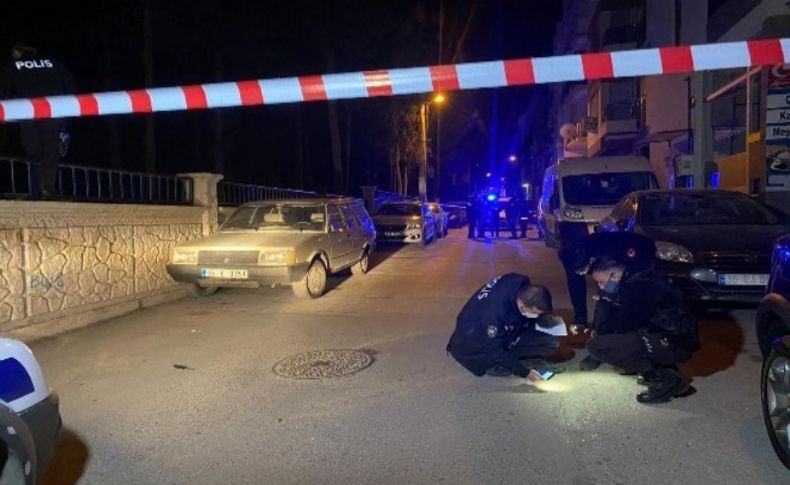 İzmir'de garip olay: Devriye atan polis ekipleri sokaklardan yaralı topladı
