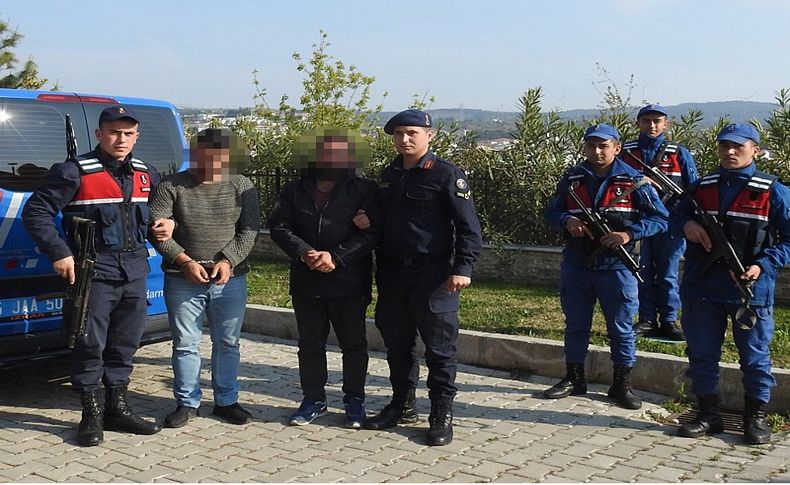 İzmir'de hırsızlar suçüstü yakalandı