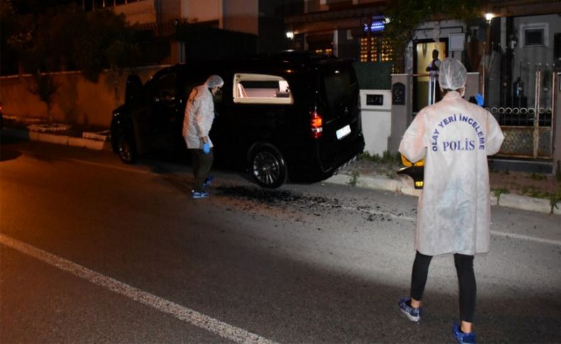 İzmir'de İHF Başkanı'nın aracına silahlı saldırı
