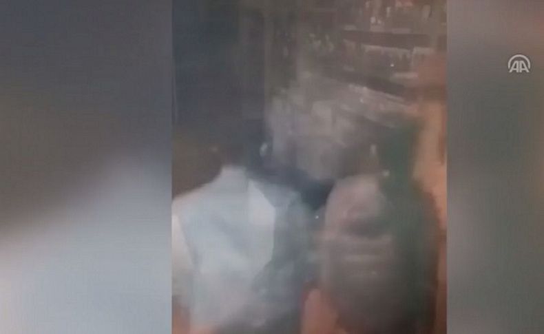 İzmir'de iş yerinde asılı Türk bayrağına saldırı