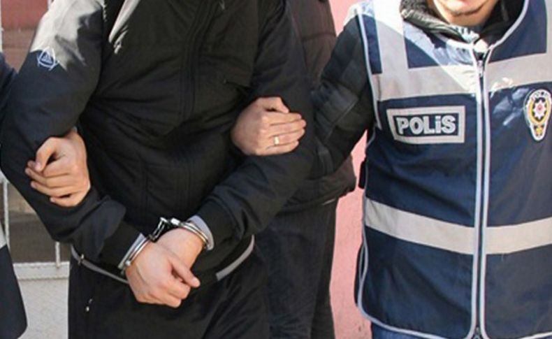 İzmir'de kablo hırsızlığı şüphelisi 3 kişi yakalandı