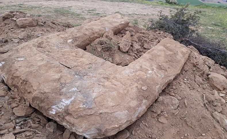 Define ararken Helenistik Dönem'e ait kalıntılar buldular
