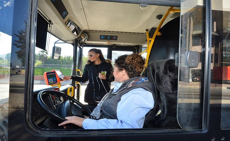 İzmir'de 'kadın şoförler' dönemi başlıyor