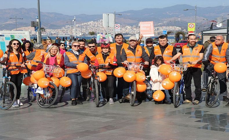 İzmir'de kansere karşı turuncu buluşma