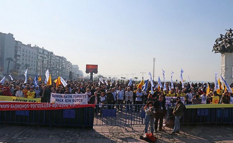 İzmir'de KESK'ten büyük eylem