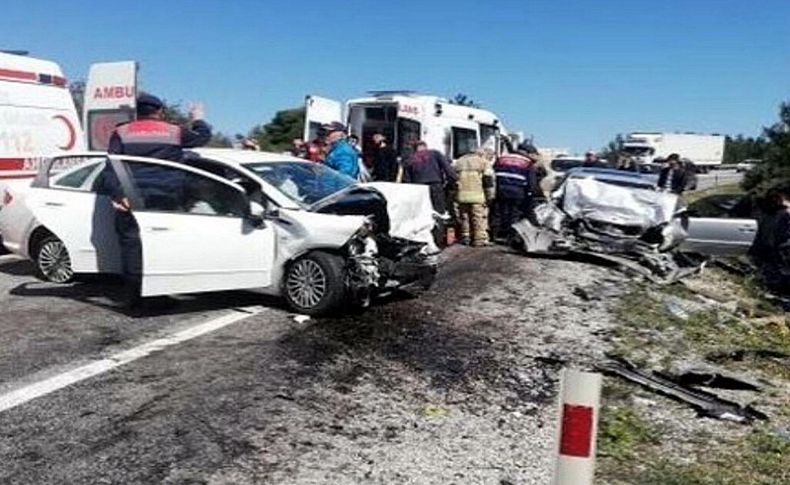 İzmir'de korkunç kaza: Aynı aileden 2 kişi öldü