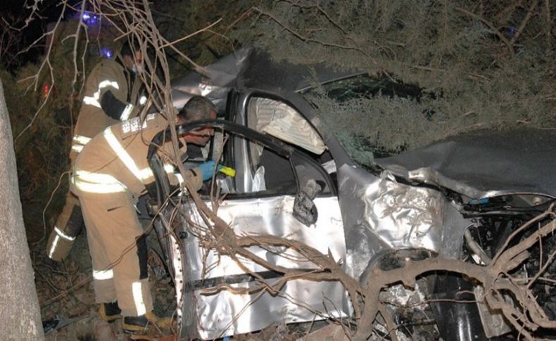 İzmir'de korkunç kaza ölümle sonlandı