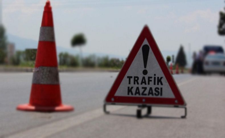 İzmir'de otomobil yayaya çarptı: 1 ölü