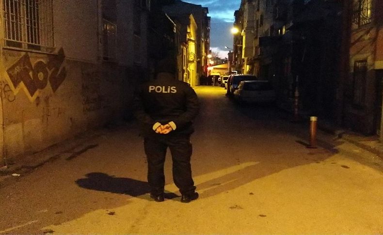 İzmir'de polis dehşeti; 1 ölü, 2 yaralı