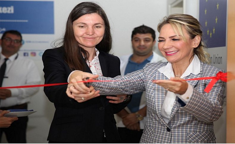 İzmir'de psikososyal destek merkezi açıldı
