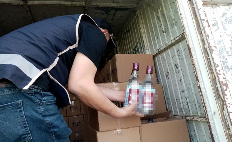 İzmir'de sahte içki operasyonu: 1 kişi tutuklandı