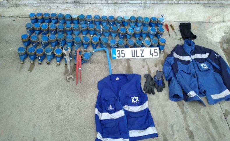 İzmir'de şaşırtan hırsızlık: Su sayaçlarını çaldı