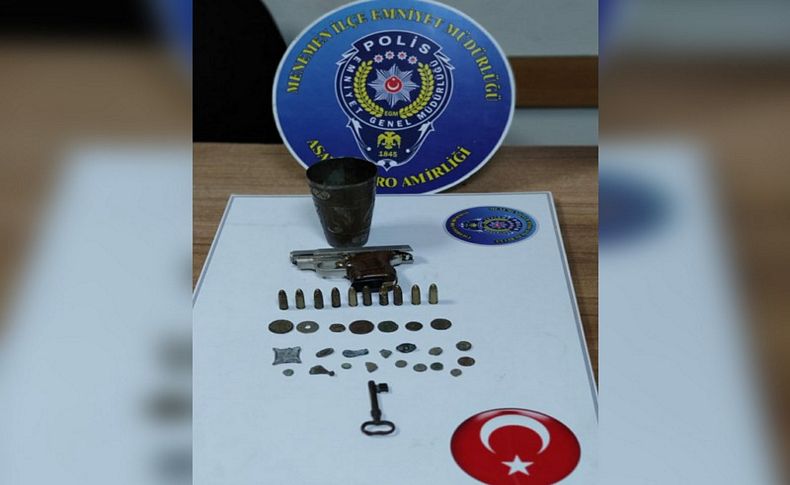 İzmir'de 2 tarihi eser kaçakçısı yakalandı