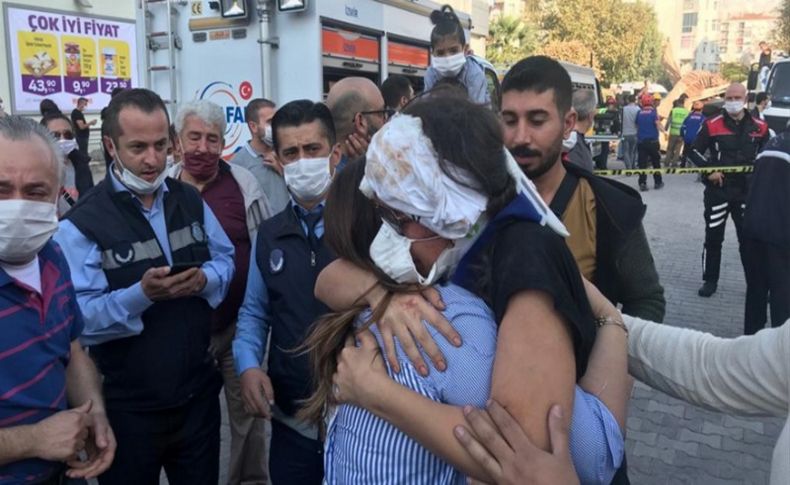 İzmir'deki depremde yıkılan 7 katlı binadan 4 kişi kurtarıldı
