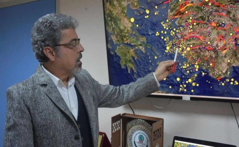 İzmir'deki yıkıcı deprem zeminin yapısını değiştirdi: Kıyı kesimi 15 santimetre çöktü
