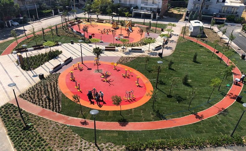 İzmir'e üç yeni park