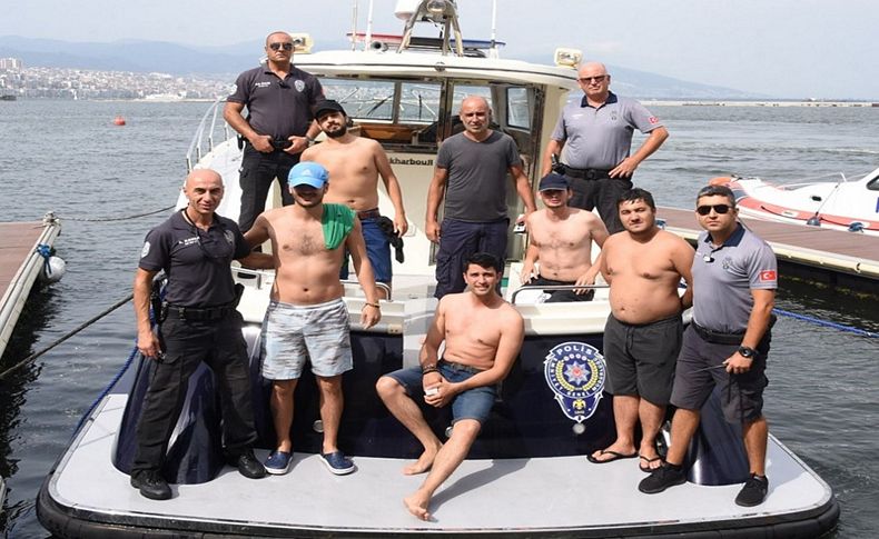 İzmir Körfezinde balıkçı teknesi battı