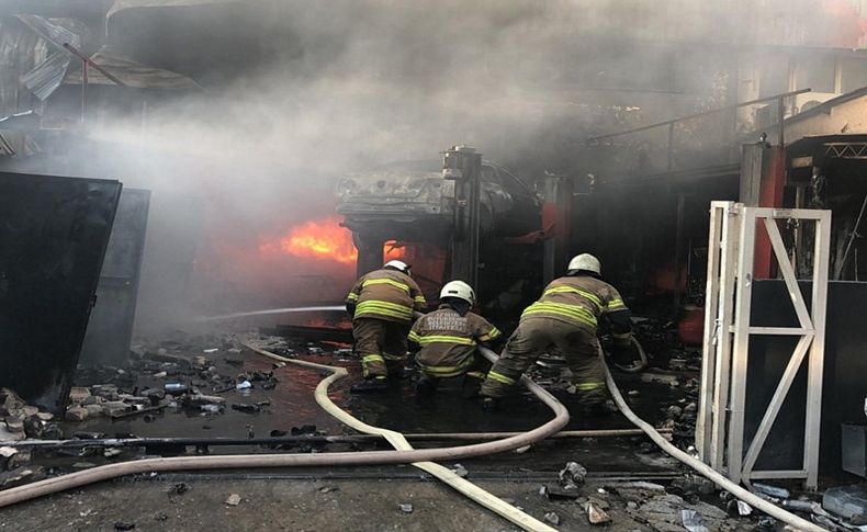 İzmir Organize Sanayi'de büyük yangın!