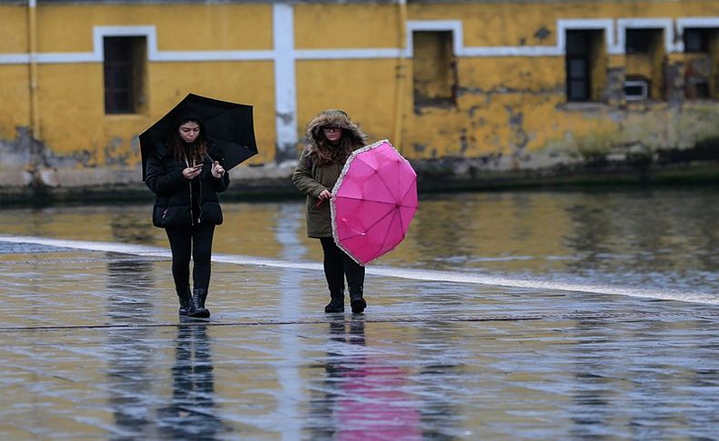 İzmir'e yine kuvvetli yağış geliyor