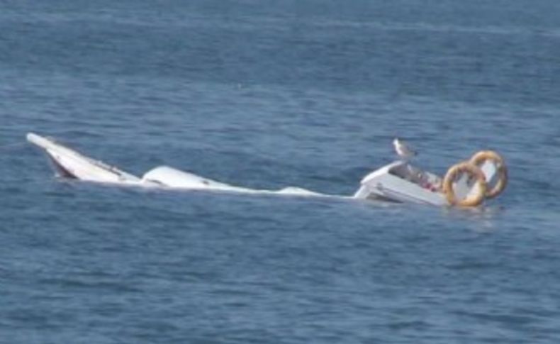 İzmir'de mülteci teknesi battı: 8 ölü