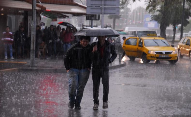 İzmir'den yağmur manzaraları