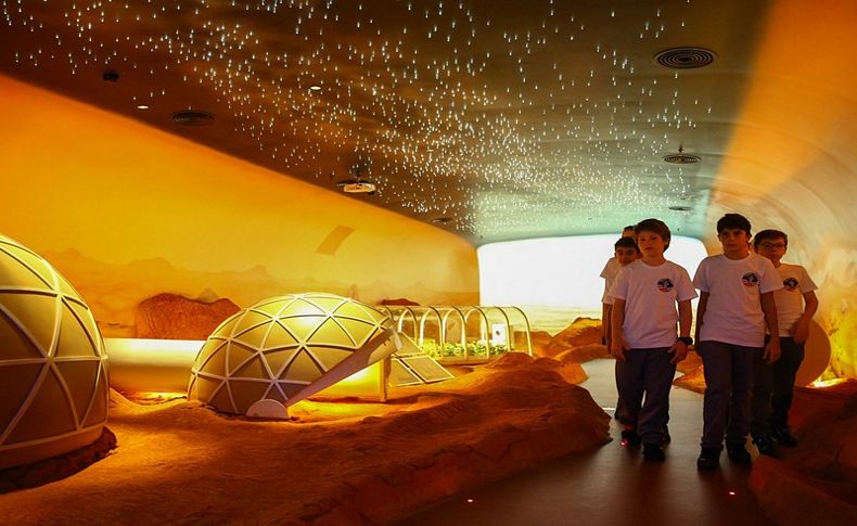 İzmirli çocuklar uzay kampında Mars'ı keşfedecek