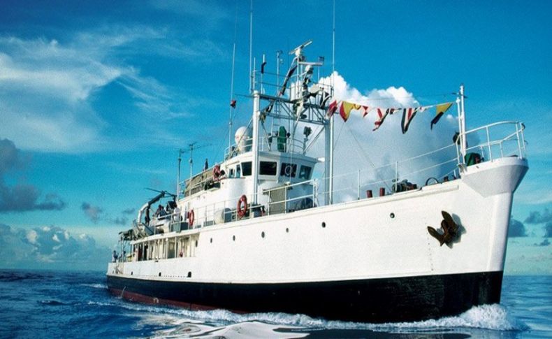 Kaptan Cousteau’nun gemisi Yalova’da yandı!