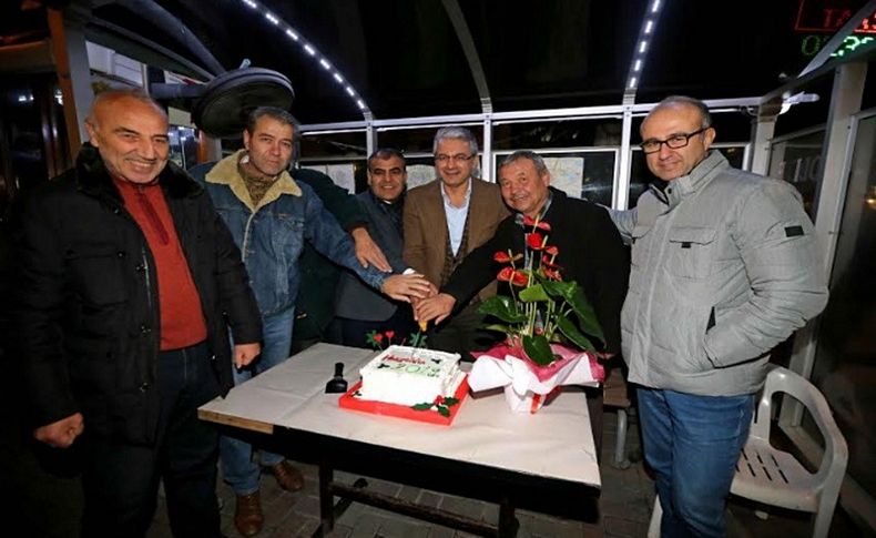 Karşıyaka Belediyesi 2019’u taksicilerle karşıladı