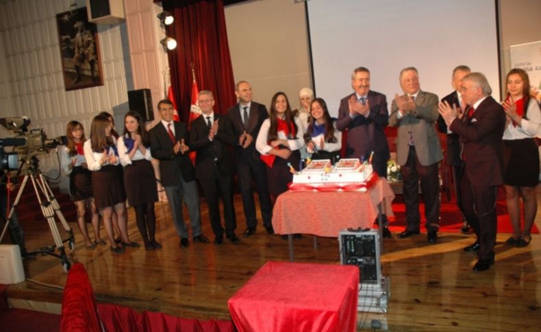 Kıraç: Sosyal medya İzmir’in EXPO adaylığı ile sallansın