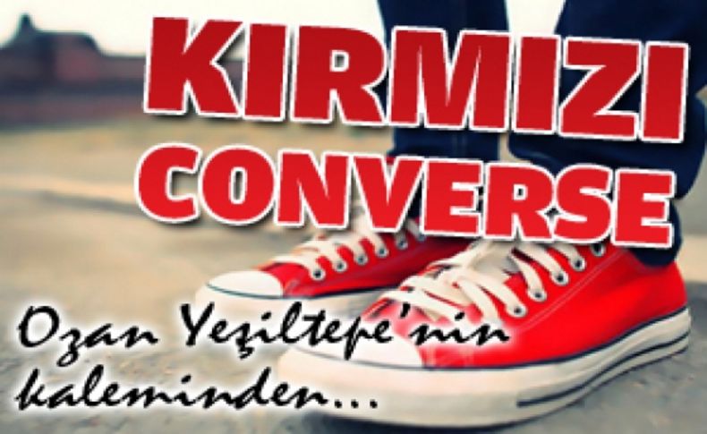 Kırmızı Converse