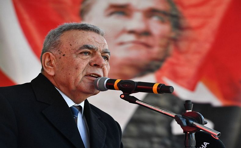 Kocaoğlu, AK Parti adayı Zeybekci'yi topa tuttu: İzmir sahipsiz değil!
