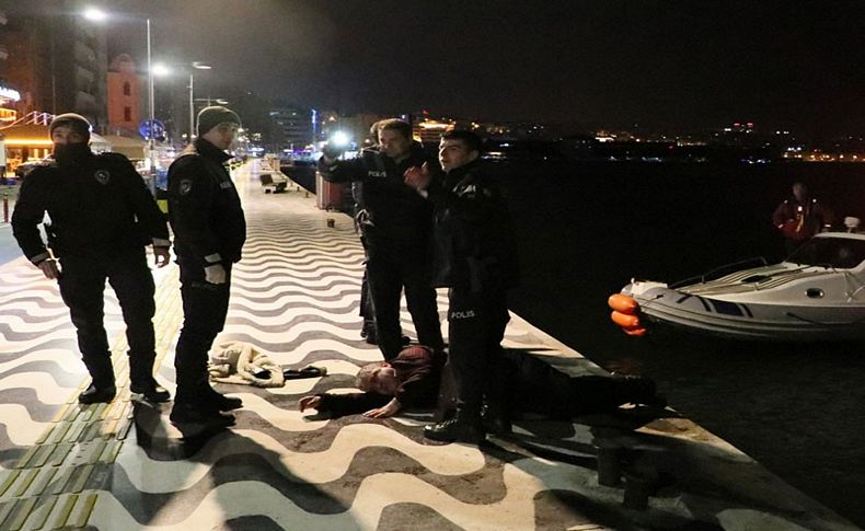 Kordon'da denize düşen adamı polis kurtardı