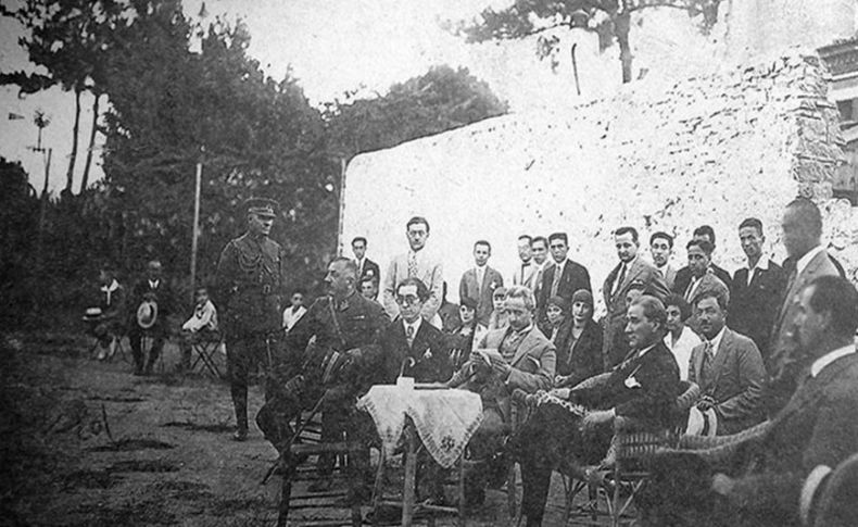 Korona Günlükleri’nde ‘Atatürk’ün Adımlarıyla Karşıyaka’ anlatılacak