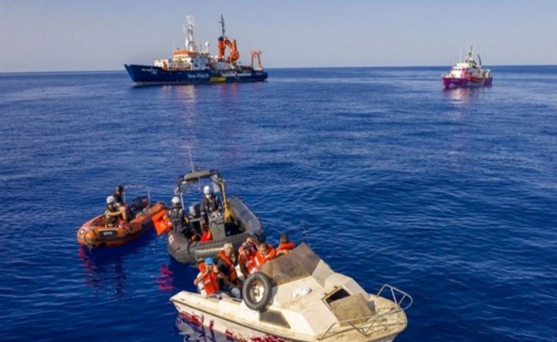 Libya açıklarında göçmen teknesi battı: En az 43 ölü