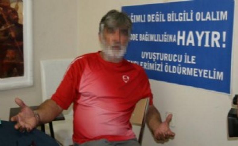 İzmir'de madde bağımlılığı ile mücadele derneği başkanına uyuşturucu gözaltısı