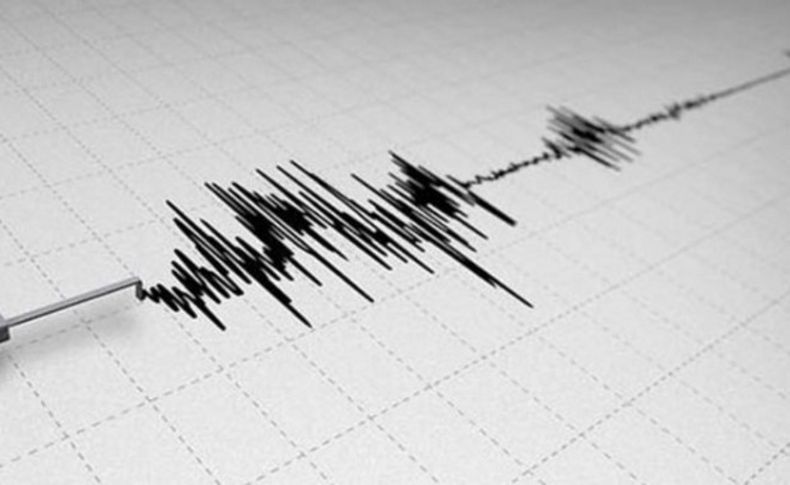 Manisa'da korkutan depremler