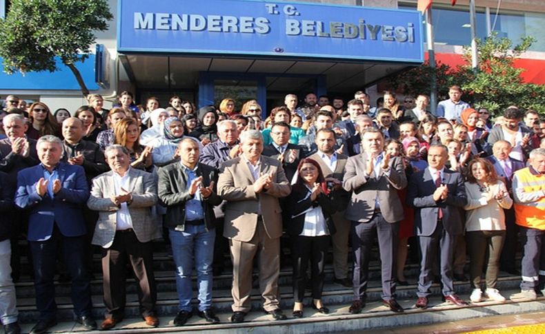 Menderes Belediyesi çalışanlarından kayıp para iddialarına tepki