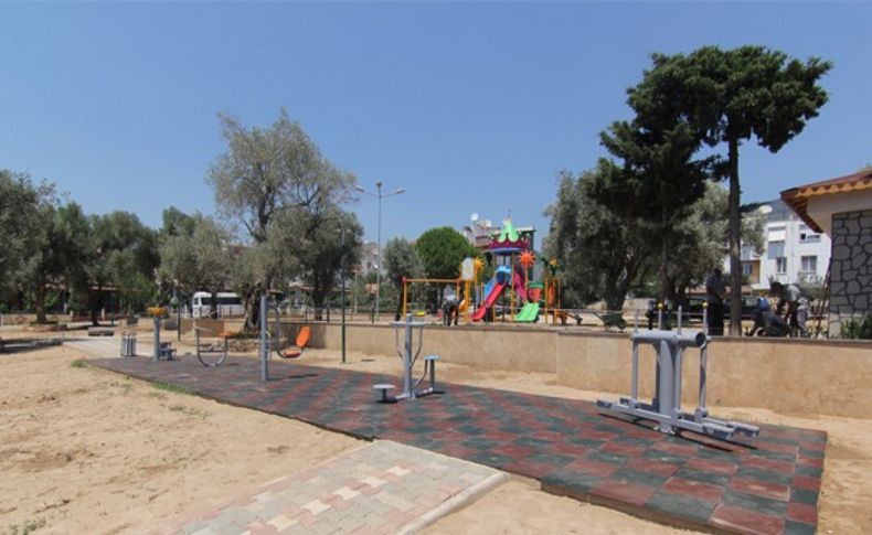 Menderes Orta Mahalle parkı yenilendi