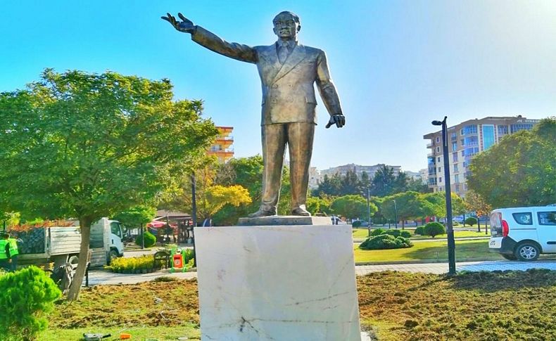 Menemen Atatürk Heykeli açılıyor