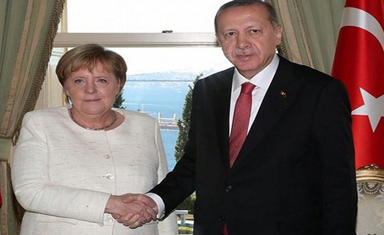 Merkel İstanbul'a geliyor, masada Libya ve Suriye var