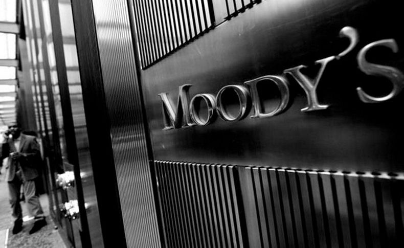 Moody's, İzmir'i izlemeye aldı