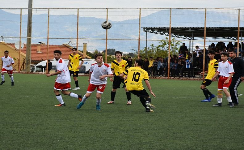 Narlıdere Belediyesi futbol seçmeleri yapacak