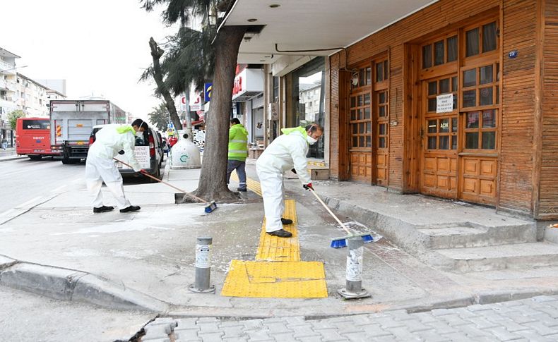 Narlıdere’nin sokakları dezenfekte edildi
