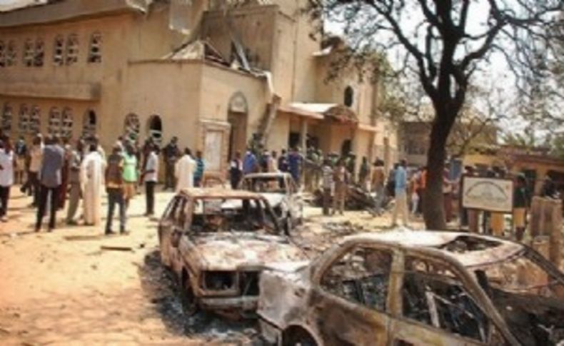 Nijerya'da bomba dehşeti: 200 ölü