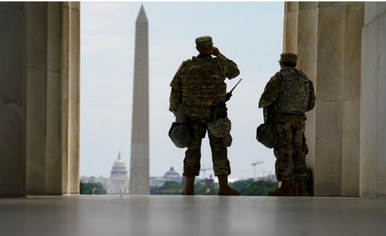 Pentagon geri adım attı: Askerleri çekmiyorlar