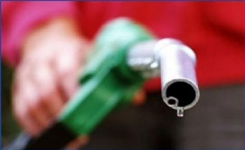 Petrol fiyatları yine rekor kırdı