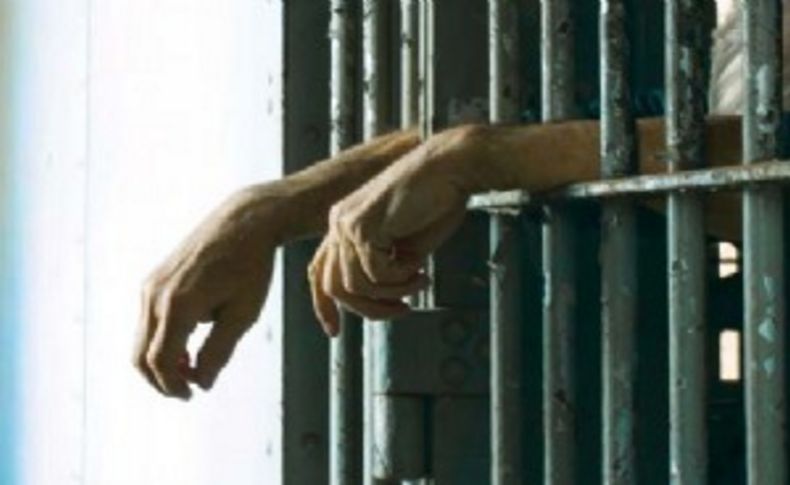İzmir'de 2 kez ömürboyu hapisten, 15 yıl 5 ay hapse