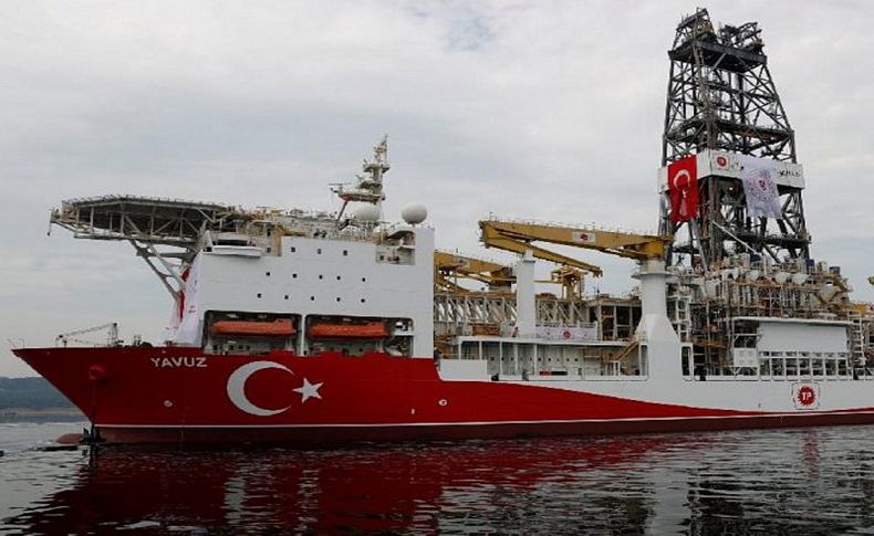 Rumlar Yavuz sondaj gemisini engellemeye çalışıyor